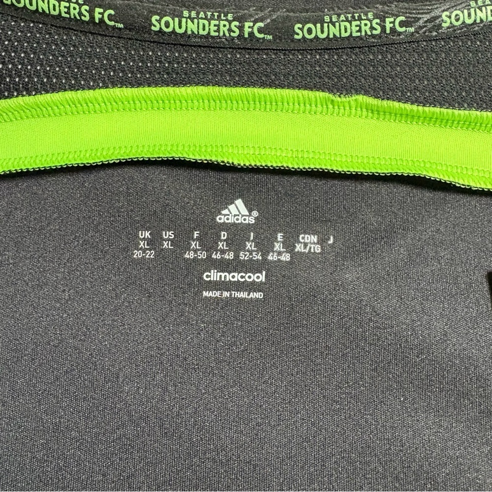 Adidas | Seattle Sounders FC “Pitch" Black Jersey | Women’s XL | MLS Soccer - Picture 7 of 12